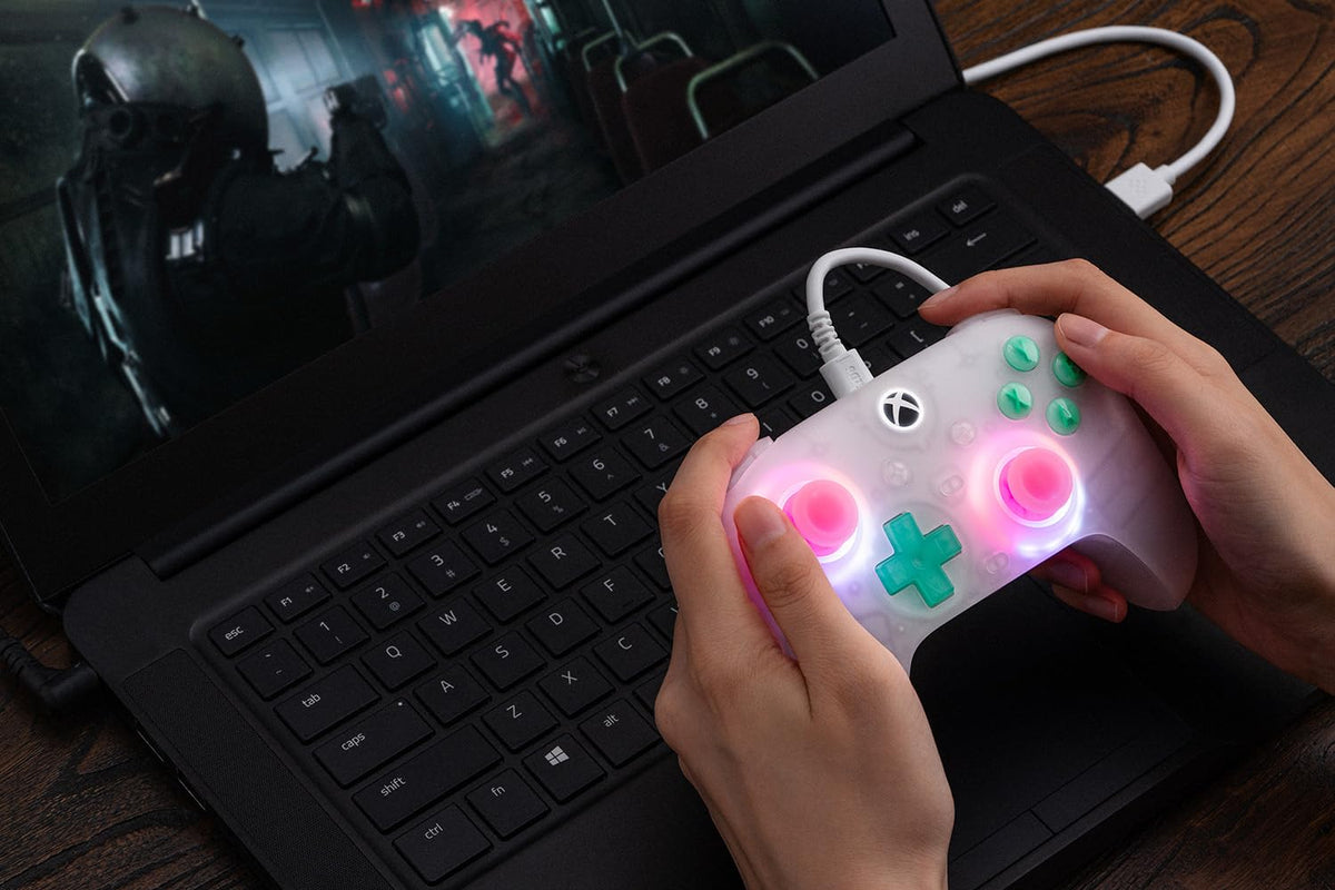 Wired Controller with RGB Lighting, Hall Effect Joysticks and Triggers, Translucent Pink G9574