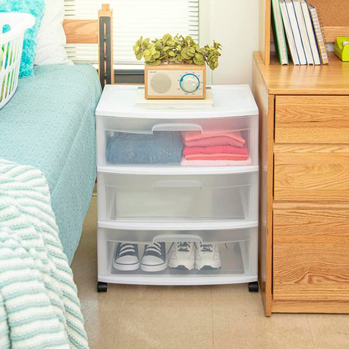 Plastic Storage Drawer Cart with 3 Clear Drawers E262