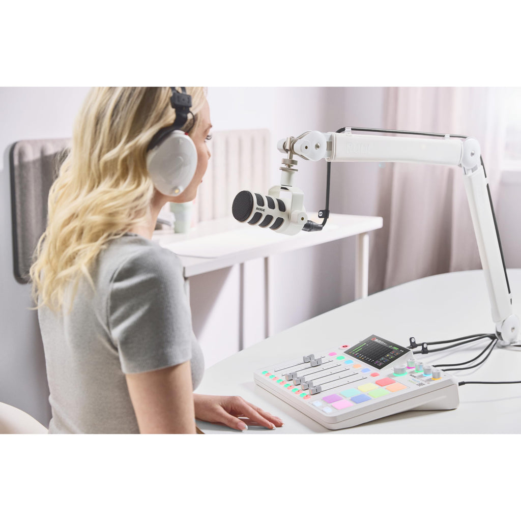 White Cardioid Dynamic Broadcast Microphone Pair J166039